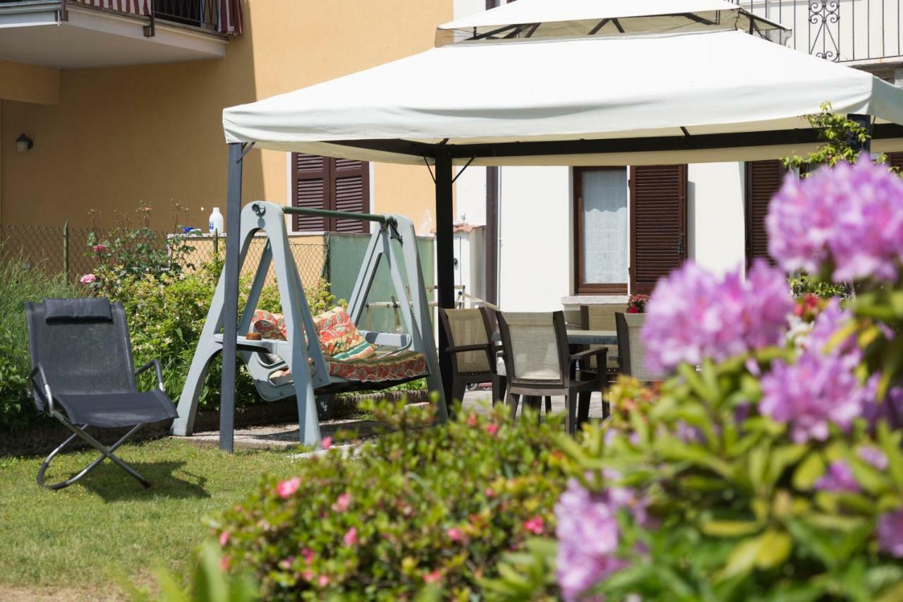 La Casa Di Cristina Apartment Арона Екстериор снимка