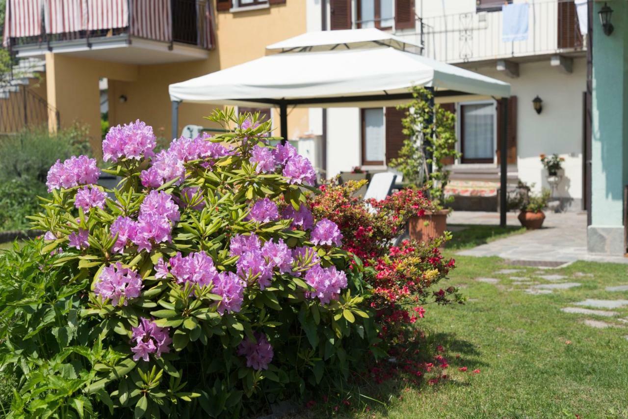 La Casa Di Cristina Apartment Арона Екстериор снимка